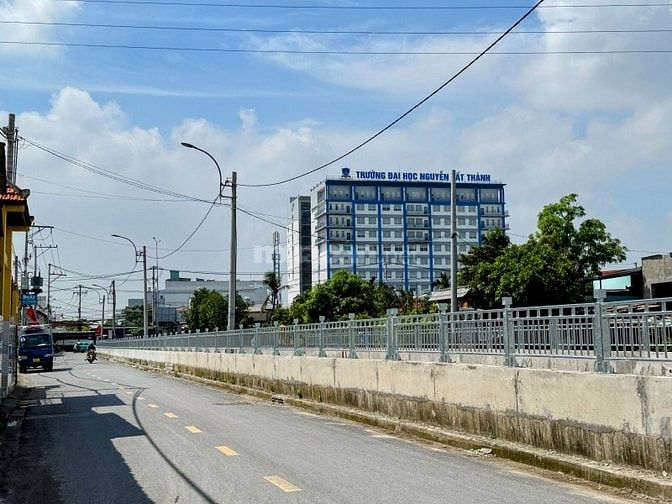 HIẾM - Nhà 4 Tầng - 9X19 - Ngay Đại Học Nguyễn Tất Thành - Quận 12 