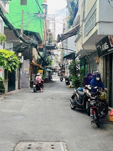 Hẻm Xe Hơi Lê Văn Sỹ,Ngang 4,3m,4Tầng,4PN,Khu KD Buôn Bán Nhộn Nhịp 