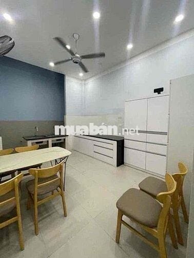 NHÀ NGUYÊN CĂN NGUYỄN TƯ GIẢN (4x20m.4pn,4wc)