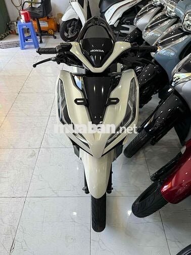 VARIO INĐÔ 2022. Zin Cọp. Trắng Ngọc Trai. Biển 68