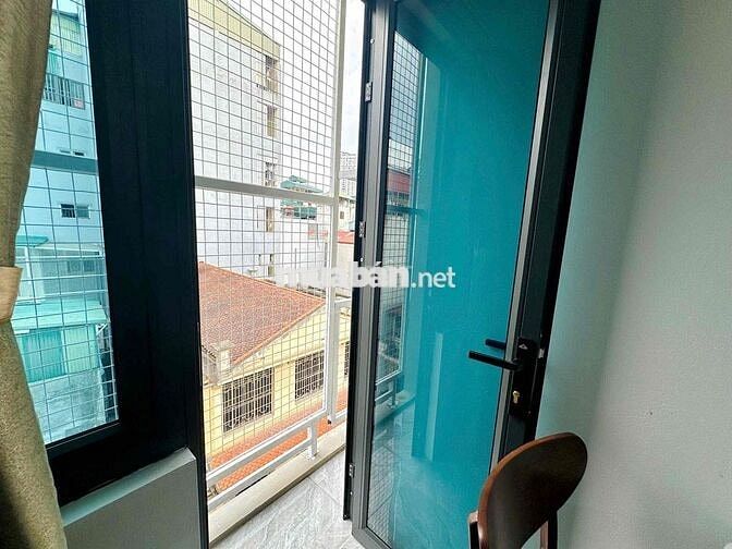 ĐI BỘ RA NGOẠI THƯƠNG CÓ PHÒNG CHO THUÊ