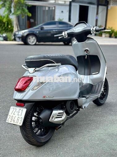 VESPA mà giá chỉ bằng Vision ae nhanh tayyyy