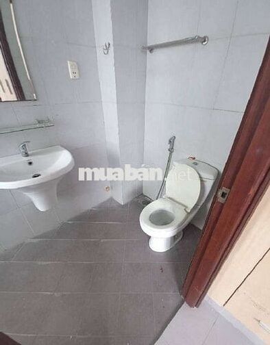 Bán nhà 5 tầng, 9x11 nở hậu Nguyễn Văn Nghi GV ,cách mặt phố 20m