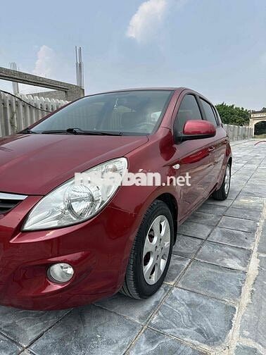Hyundai i30 2010 - 14 km