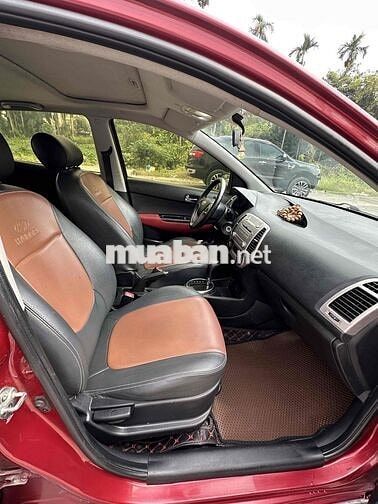 Hyundai i30 2010 - 14 km
