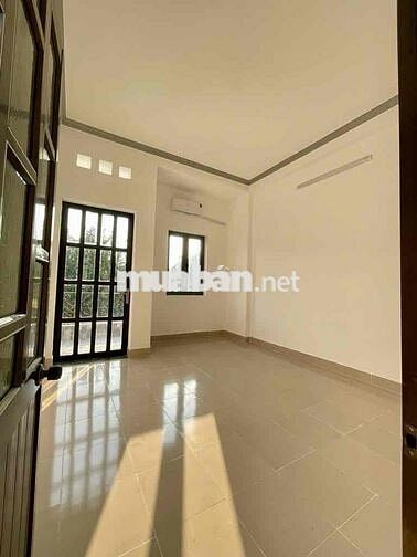 NHÀ MỚI 60m2, NHÀ BÈ, TP HCM, BAN CÔNG THOÁNG MÁT, 4.8T