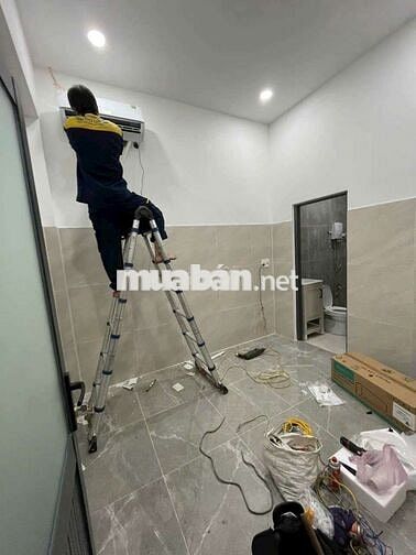 Cho thuê nhà mới đẹp nguyên căn hẻm thông 
bùi Minh Trực F5,Q8