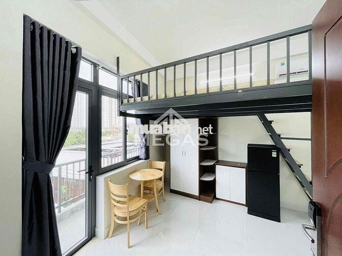 Duplex Ban Công Nằm Giữa Trường Đại Học Văn Hiến & Đại Học Công Thương