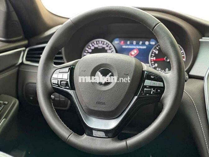 VinFast Lux A2.0 2021 2.0 AT - 41000 km
