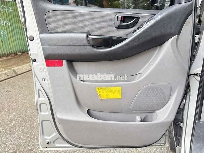 Bán Hyundai Grand Starex 2015 Van 6 Chỗ Máy Dầu
