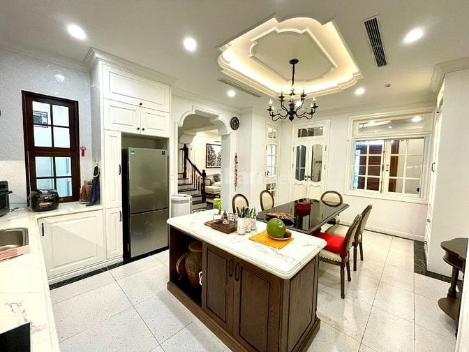 CHÍNH CHỦ-ẢNH THỰC TẾ Bán liền kề Tô Hiệu Bà Triệu 83mx4T ô tô tránh