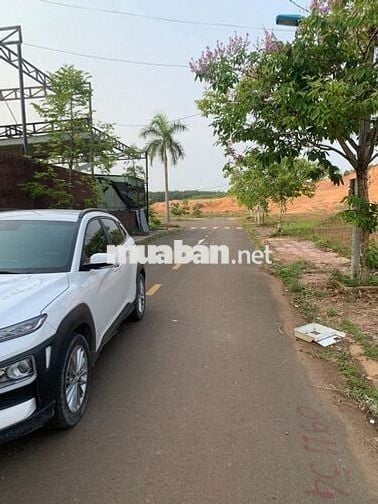 Chính chủ ngộp ngân hàng  Giảm giá bán nhanh lô đất trong KDC Hữu Phúc
