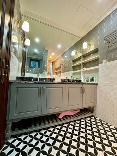 CHÍNH CHỦ-ẢNH THỰC TẾ Bán liền kề Tô Hiệu Bà Triệu 83mx4T ô tô tránh