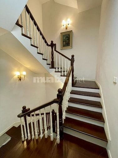 CHÍNH CHỦ-ẢNH THỰC TẾ Bán liền kề Tô Hiệu Bà Triệu 83mx4T ô tô tránh