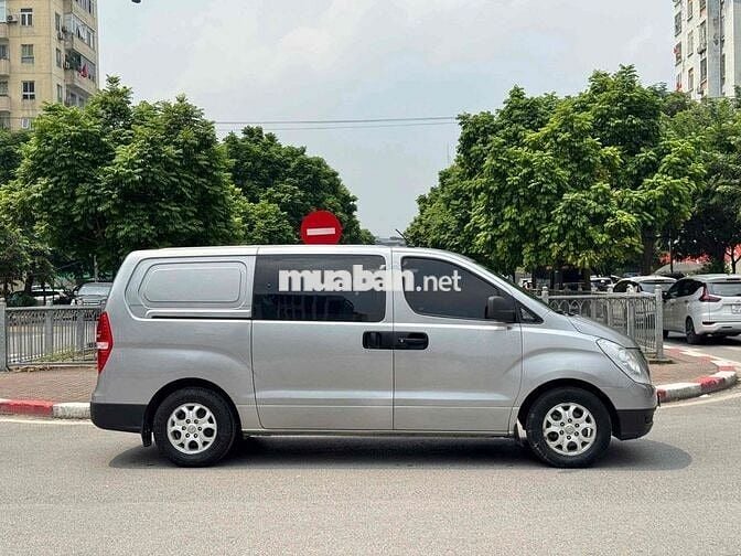 Bán Hyundai Grand Starex 2015 Van 6 Chỗ Máy Dầu