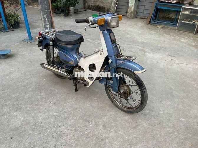 Cub 82 Honda Nhật 70cc không đề biển Hà Nội