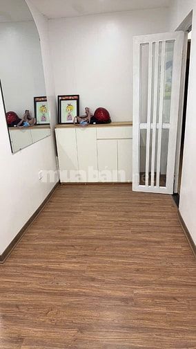 CHÍNH CHỦ GỬI BÁN TẬP THỂ NGHĨA TÂN NGHĨA ĐÔ CẦU GIẤY 3 NGỦ 2WC 4,5 TỶ