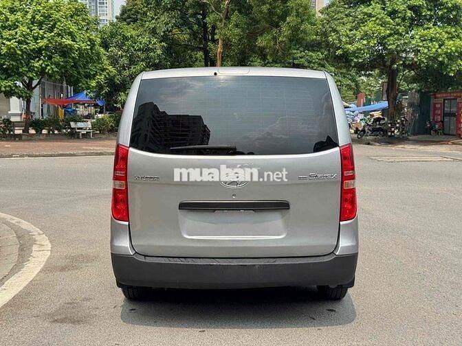 Bán Hyundai Grand Starex 2015 Van 6 Chỗ Máy Dầu