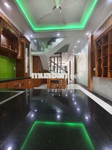 Cho thuê nhà Phú Hồng Thịnh gần quốc lộ 1K  làng đại học.