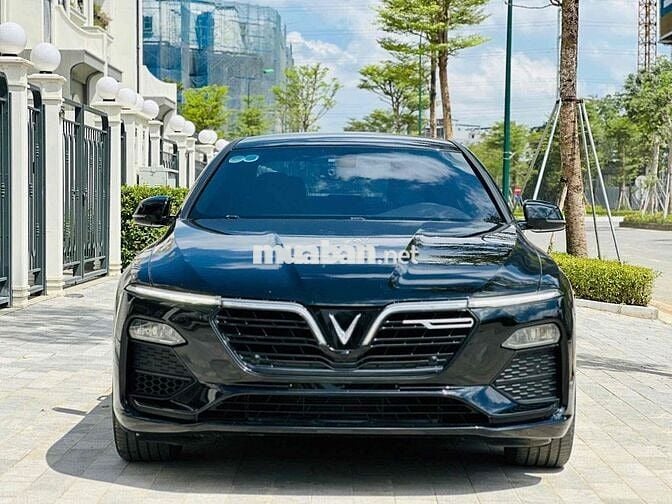 VinFast Lux A2.0 2021 2.0 AT - 41000 km