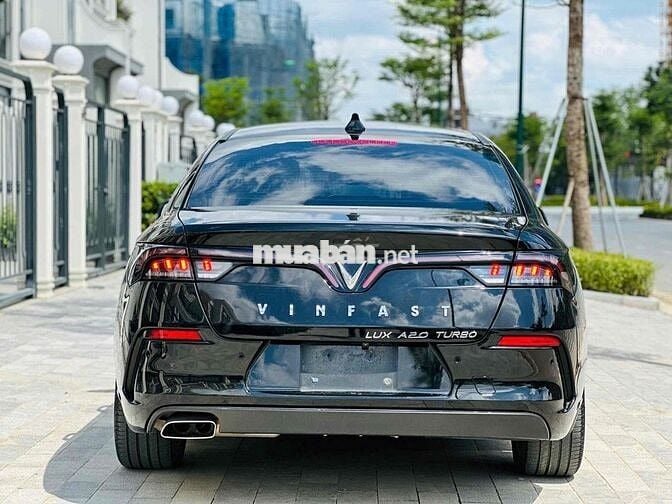 VinFast Lux A2.0 2021 2.0 AT - 41000 km