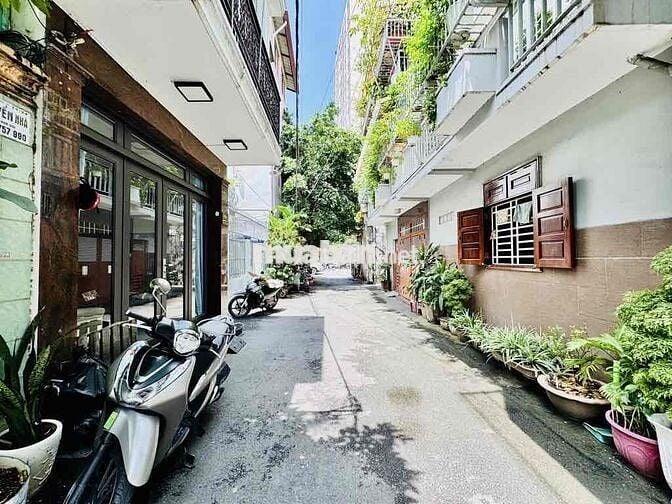 Bán Nhà Hẻm Xe Hơi - Đường Nguyễn Gia Trí- Sầm Uất