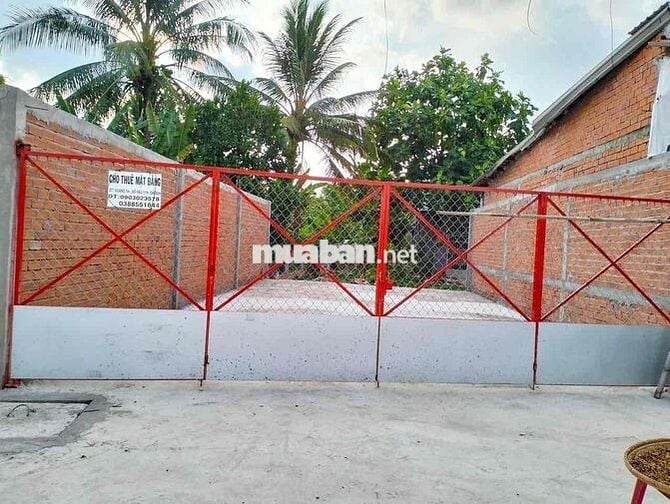 Bán đất mặt tiền quốc lộ 60.giữa cầu cái cấm va bùng binh  cầu  Hàm Lu