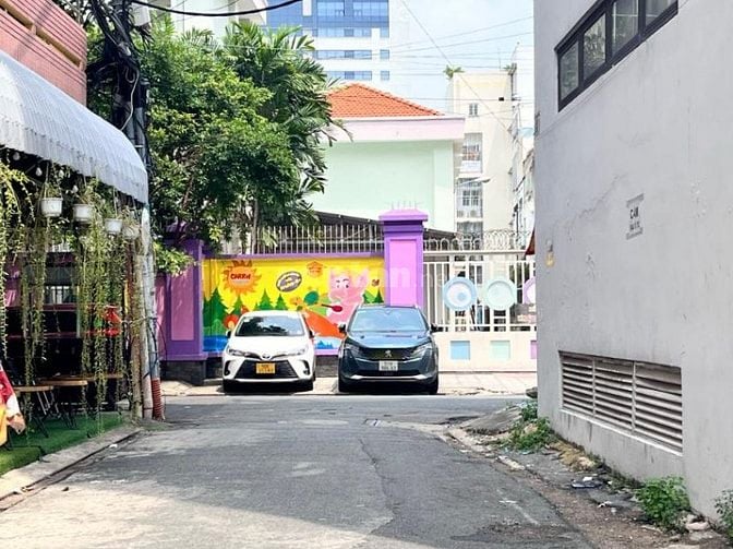 Cơ hội đầu tư nhà C4 diện tích hơn 100m2 HXH 5m gần Ga T3, giá chỉ 10X