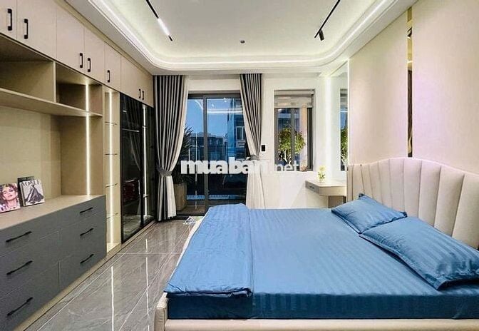 SIÊU PHẨM NHÀ ĐẸP- 652A Cộng Hoà P.12 Q.TB- 5x20 450m sàn CÓ THANG MÁY