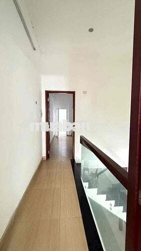BÁN NHÀ MẶT TIỀN KHU CƯ XÁ NGÂN HÀNG QUẬN 7