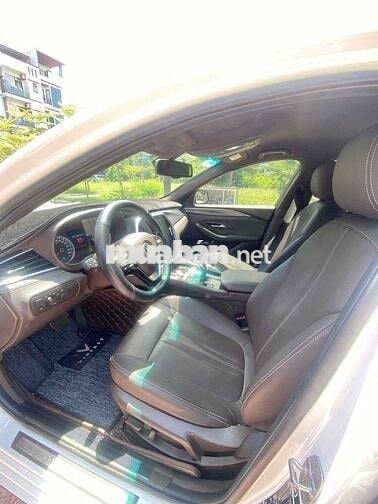 VinFast Lux A2.0 2022 A2.0 Tiêu chuẩn - 70000 km