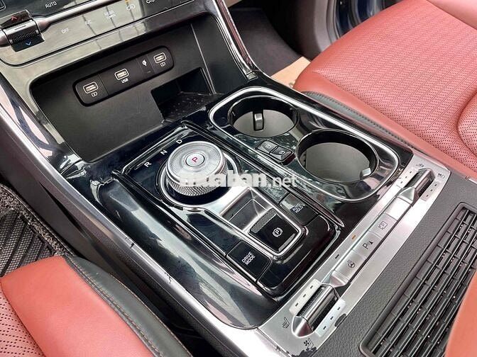 Kia Carnival 2022 Signature 3.5G máy Xăng Xe 1 Chu