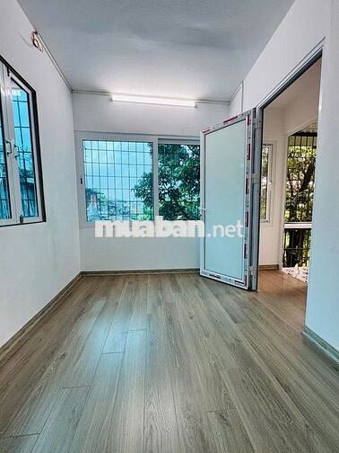 BÁN NHÀ TẬP THỂ THANH XUÂN, 80M, 2 NGỦ ,Ô TÔ , KD ĐỈNH. GIÁ: 3,5 TỶ !