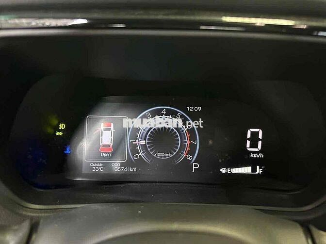 Toyota Yaris Cross 1.5 CVT 2024 Xe hãng bán