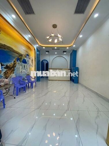 CẦN RA GẤP! - 193C Nguyễn Trọng Tuyển, P.8, Q.PN - 4.5x20m - 5PN