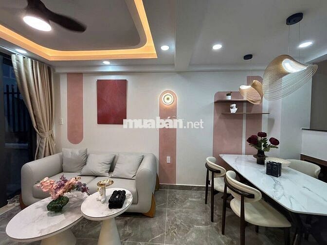 Cách MT Tố Hữu 2 căn! Nhà xinh (4x13m) hẻm 4m gần VinCom Nguyễn Xí