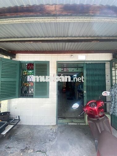 Nhà cho thuê nguyên căn,44m2, 2 phòng ngủ, 1 toilet, đường Lò Siêu Q11