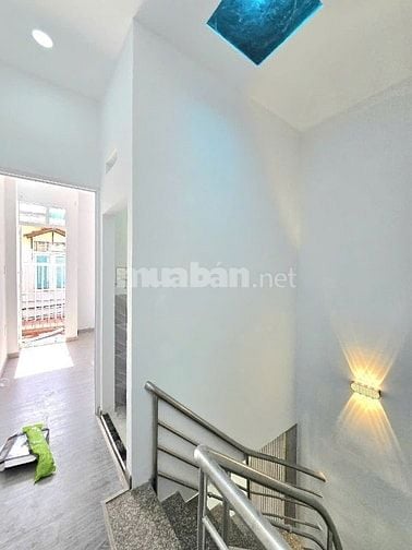nhà bán chính chủ 1 lầu có sổ hồng gần Phú Mỹ Hưng quận 7