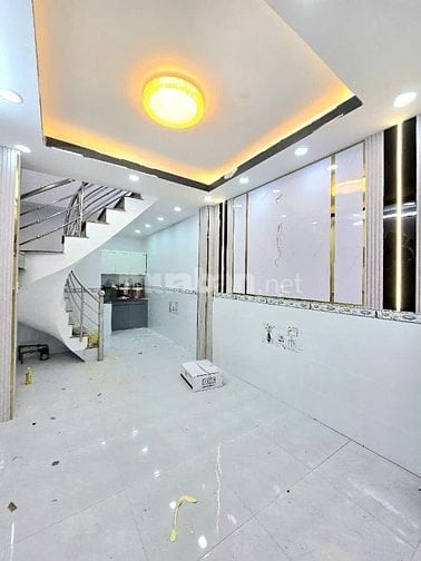 nhà bán chính chủ 1 lầu có sổ hồng gần Phú Mỹ Hưng quận 7