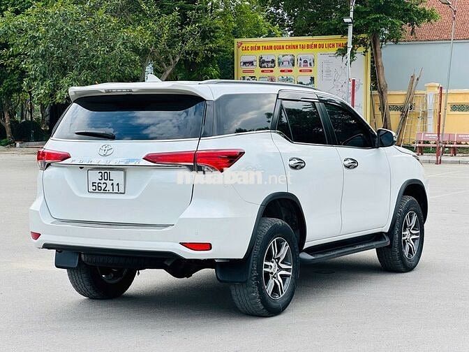 Toyota Fortuner 2021 2.4G máy dầu 7 chỗ Form mới