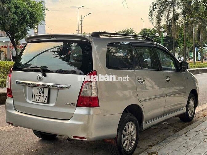 Toyota Innova 2012 E Phom Mới- Xe Gia Đình