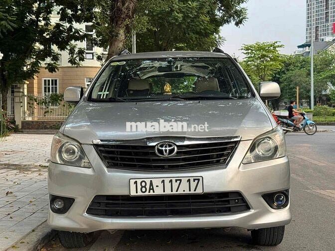 Toyota Innova 2012 E Phom Mới- Xe Gia Đình