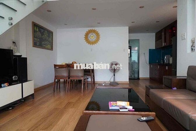 cho thuê nguyên căn nhà full nội thất cáo cấp đường Ông Ích Đường rẽ