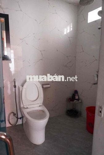 cho thuê nguyên căn nhà full nội thất cáo cấp đường Ông Ích Đường rẽ
