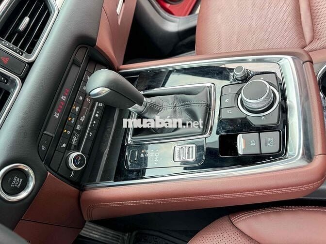 Mazda CX 8 2025 Premium - 9999 km sơn zin cả xe