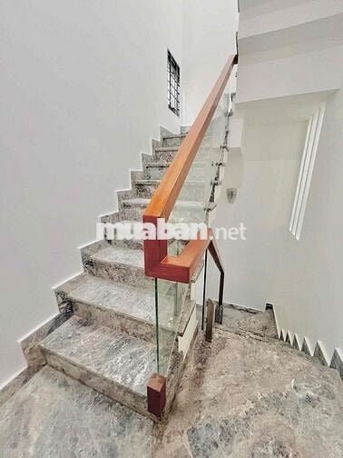 CHO THUÊ NHÀ NGUYÊN CĂN MẶT TIỀN ĐƯỜNG SỐ P.TÂN QUY Q7