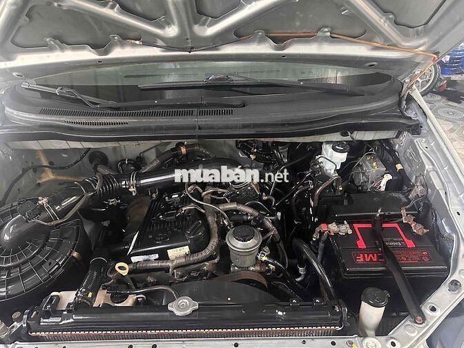 Toyota Innova 2016 - 142000 km
