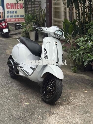 vespa sprint up led iget biển 59 chính chủ.trả gop