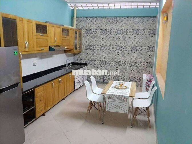 Nhà 45m, 5 tầng, 7.950 tỷ, thang máy, 8 phòng ngủ,  Tư Đình gần Aeon