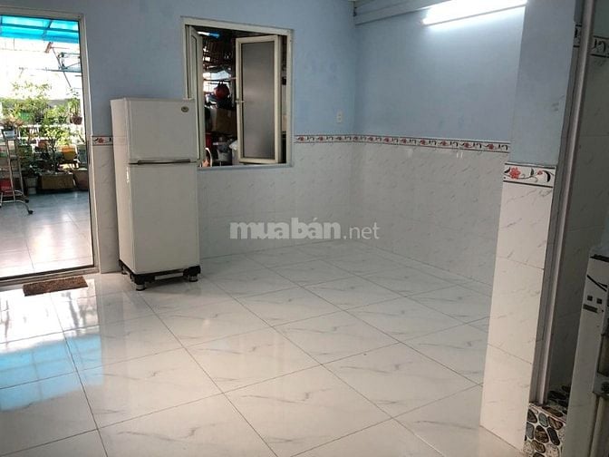 Chính chủ cho thuê phòng (4 x 4,5m) trên lầu 2 _ Lê Văn Sỹ, Q3